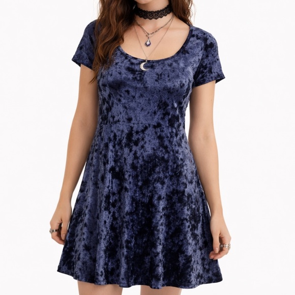 Z Supply Dresses & Skirts - Z SUPPLY Crushed Velvet Mini Swing Dress Navy 90s Grunge Whimsigoth Vamp Size XS